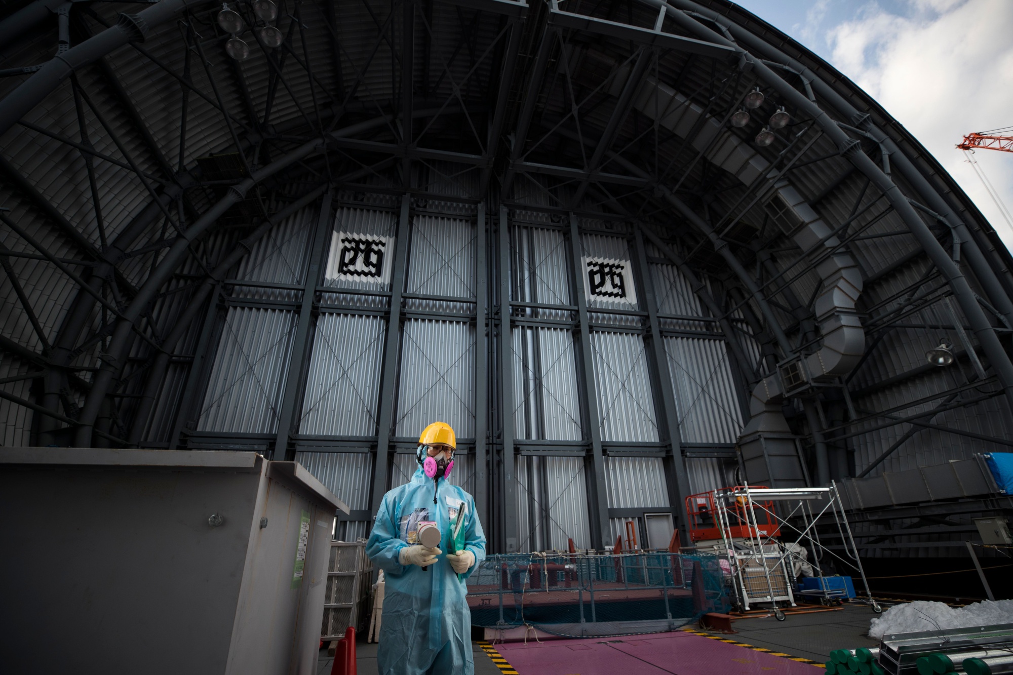 Fukushima Begins Process Of Removing Fuel From Melted Reactor - News ...