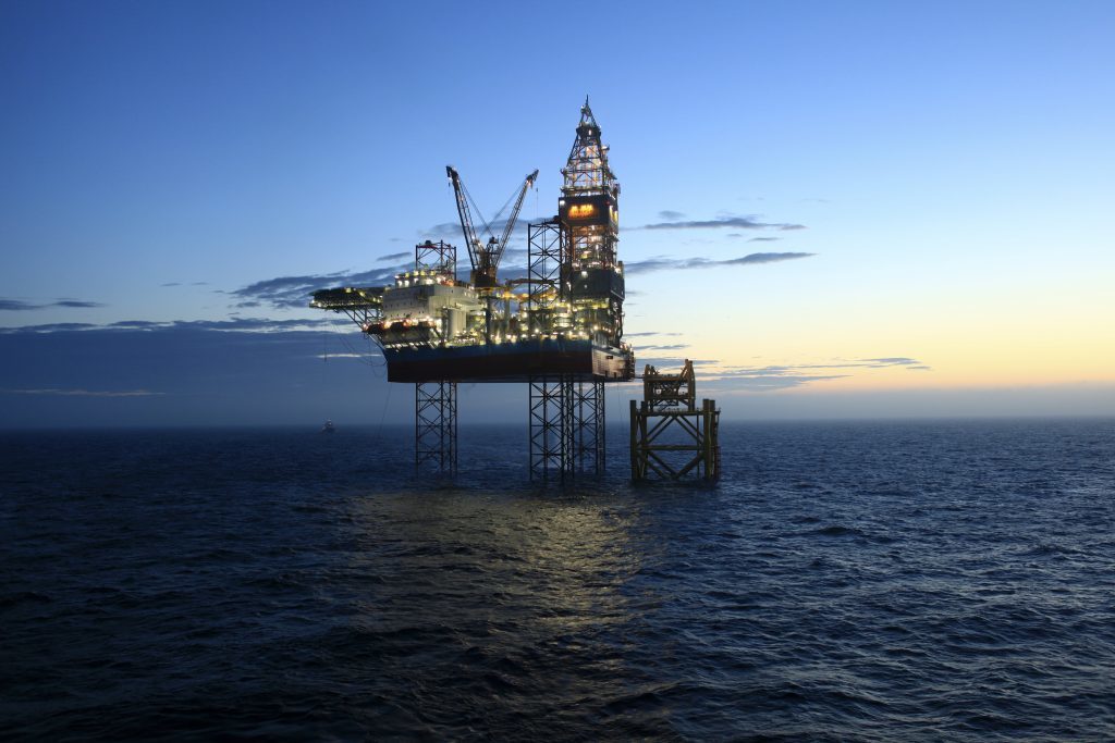 Moller-Maersk confident of selling drilling and supply service wings as ...