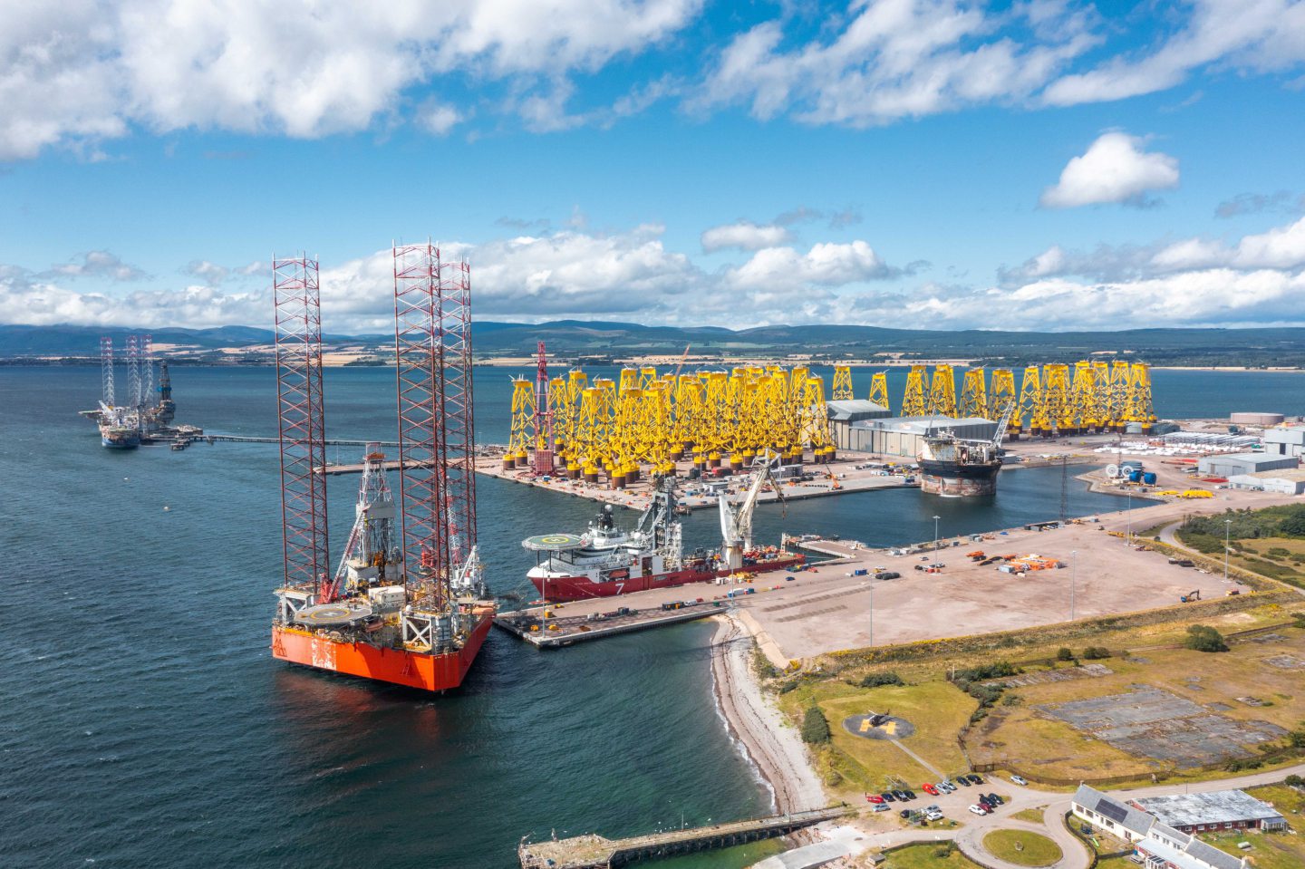 Moray West Offshore Wind Farm selects Port of Nigg for marshalling